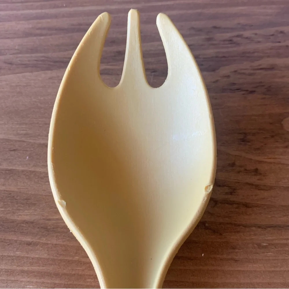 Tupperware Vintage Harvest Gold Salad Forks Tongs